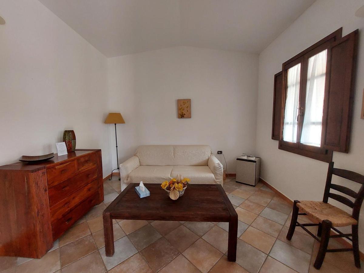 Hotel La Corte Rosada Villasimius Dış mekan fotoğraf