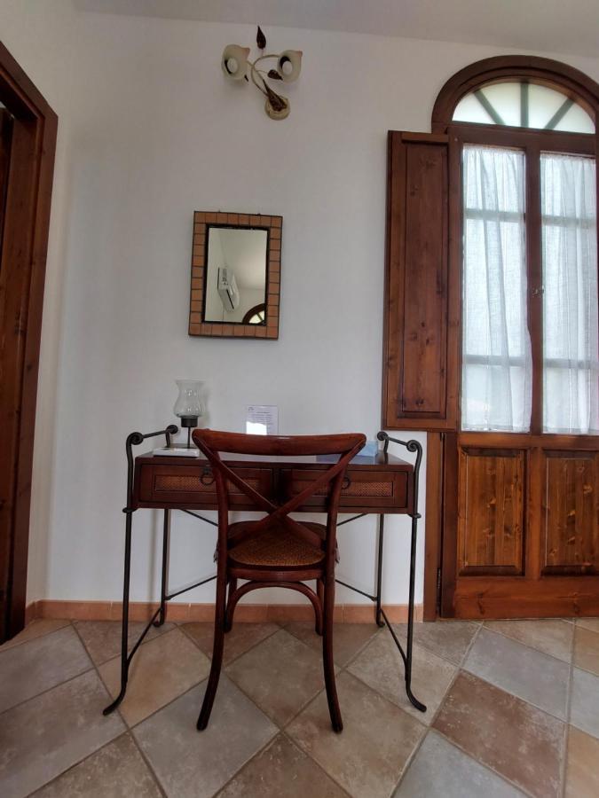 Hotel La Corte Rosada Villasimius Dış mekan fotoğraf