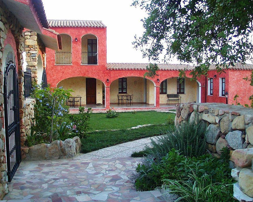 Hotel La Corte Rosada Villasimius Dış mekan fotoğraf
