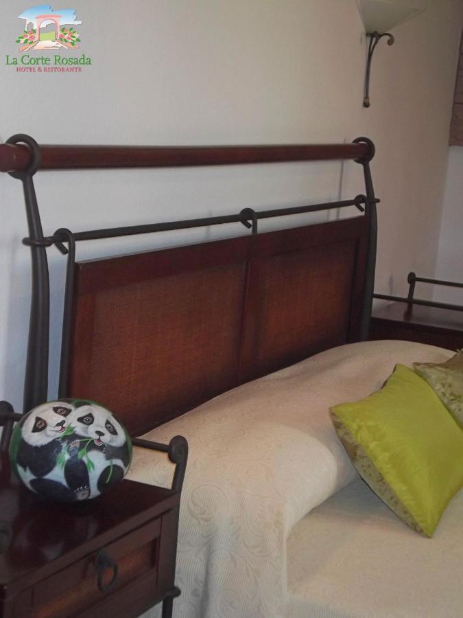 Hotel La Corte Rosada Villasimius Dış mekan fotoğraf